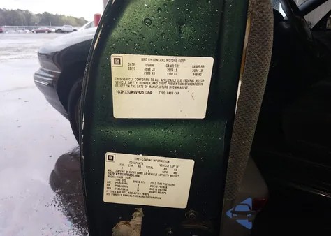 1997 Pontiac Bonneville Se z USA, uszkodzony, nr VIN 1G2HX52K9VH251364